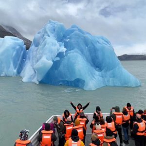 Tour Navegación Lago Grey + Traslado grupal